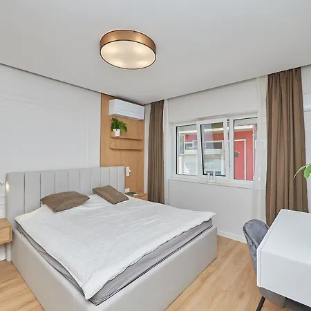 Design Flat N17 Garden * 布尔加斯